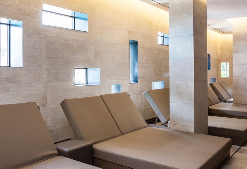 酒店 Serrano Palace