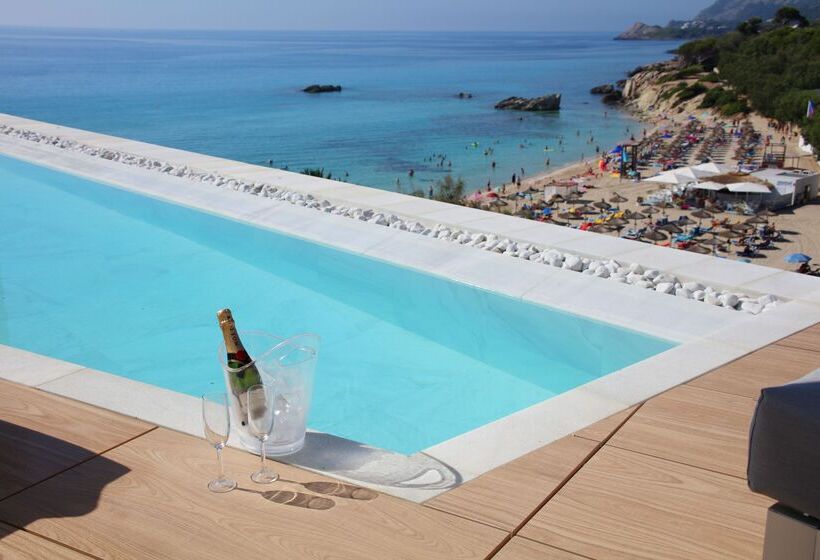 酒店 Serrano Palace