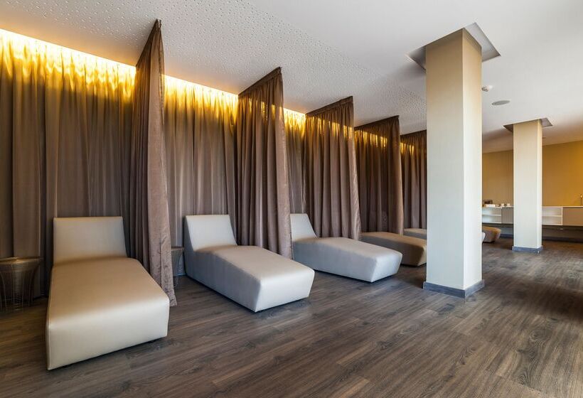 酒店 Serrano Palace