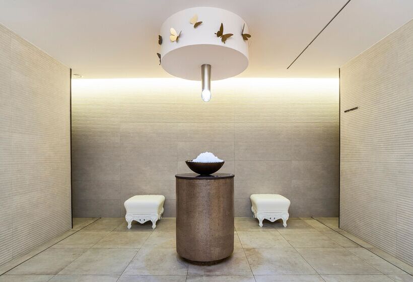 酒店 Serrano Palace