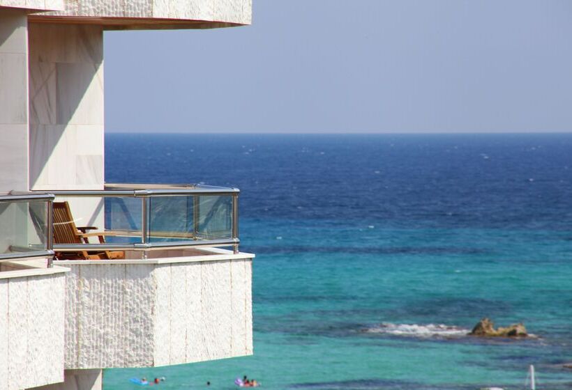 酒店 Serrano Palace