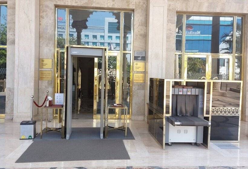 酒店 Sheraton Grand Pune Bund Garden