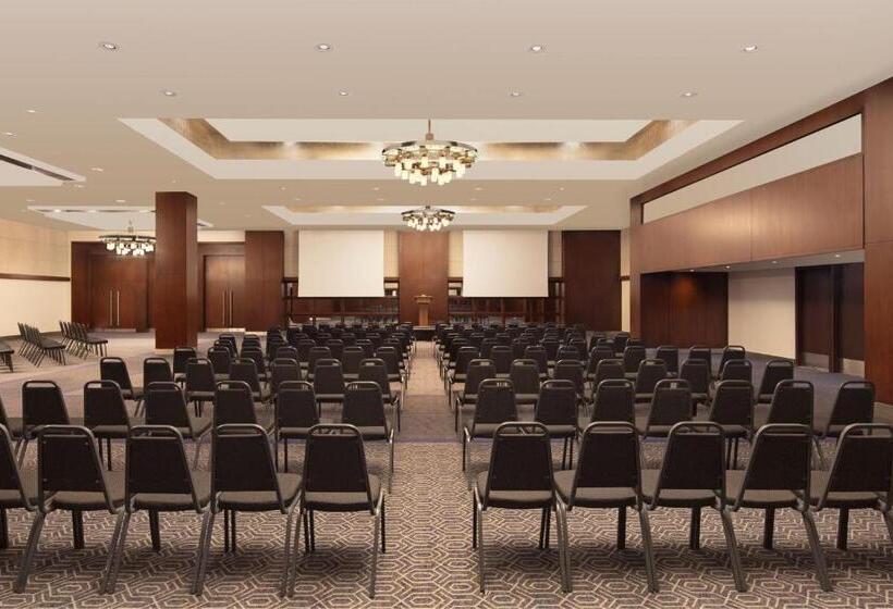 هتل Sheraton Istanbul Levent