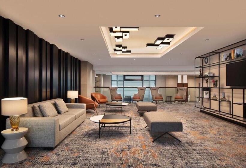 هتل Sheraton Istanbul Levent