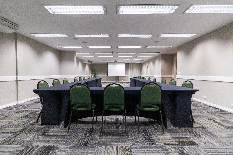 فندق Slaviero Curitiba Shopping