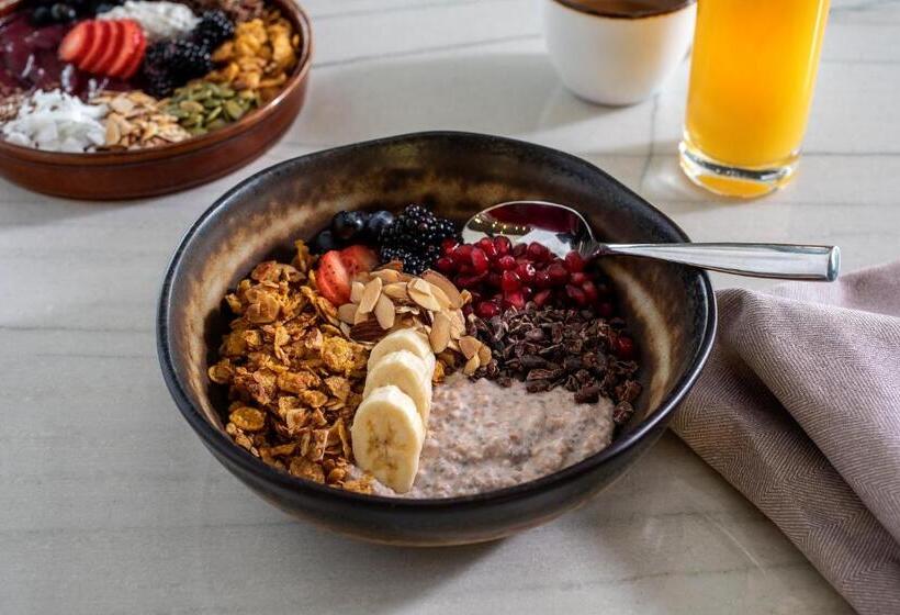 هتل Sofitel Chicago Magnificent Mile