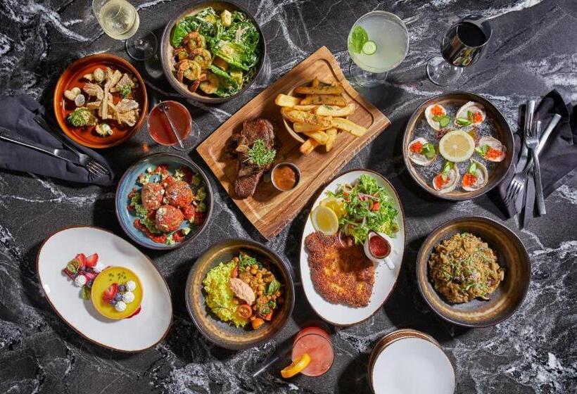 هتل Sofitel Chicago Magnificent Mile