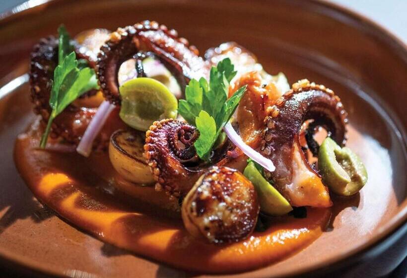 هتل Sofitel Chicago Magnificent Mile