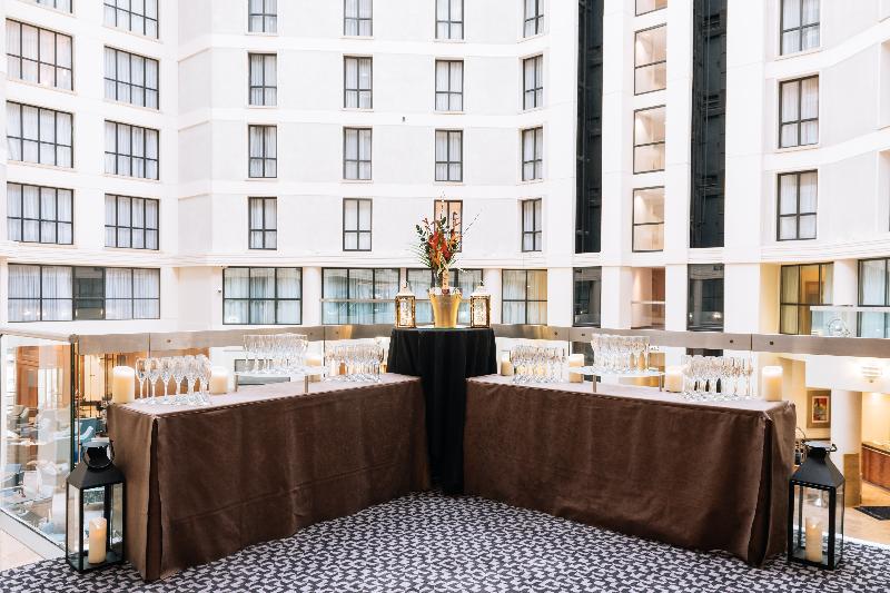 Отель Sofitel London Gatwick