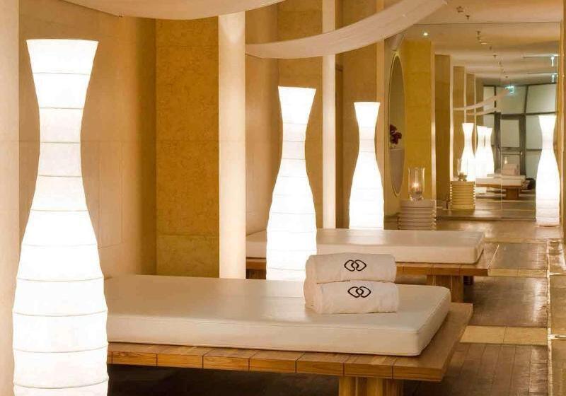 ホテル Sofitel Warsaw Victoria