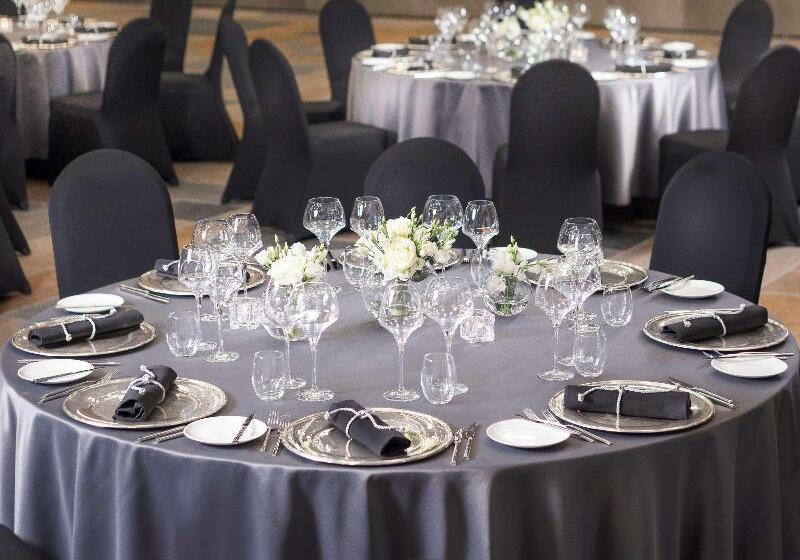 ホテル Sofitel Warsaw Victoria