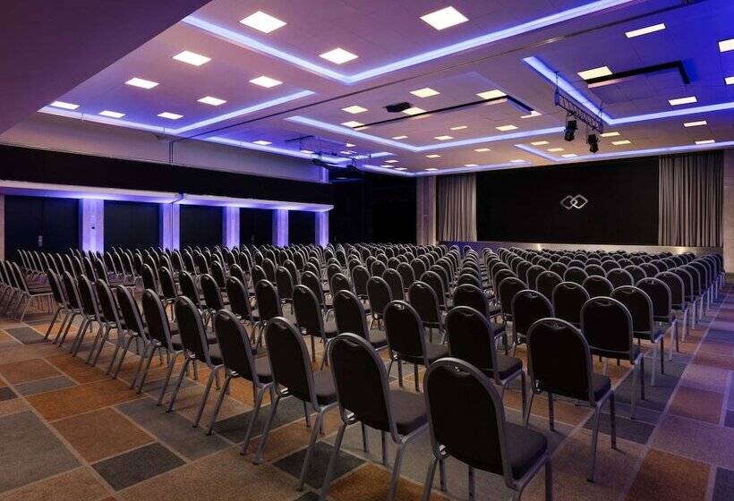 هتل Sofitel Warsaw Victoria