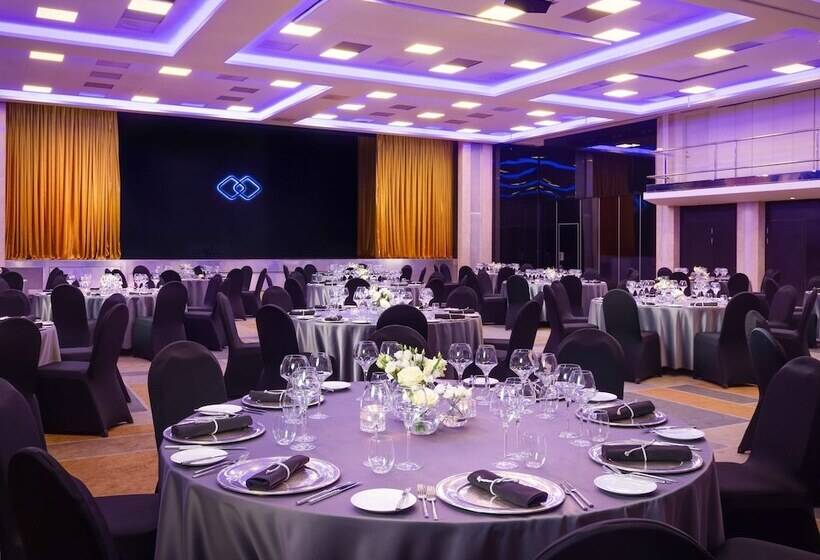 ホテル Sofitel Warsaw Victoria