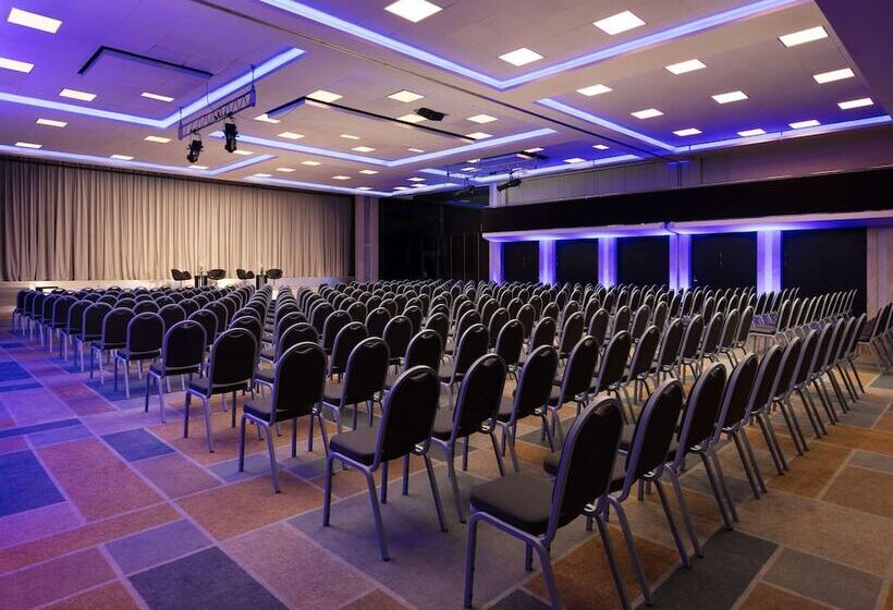 ホテル Sofitel Warsaw Victoria