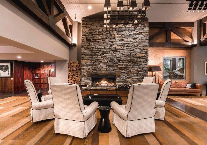 هتل St Moritz Queenstown   Mgallery By Sofitel