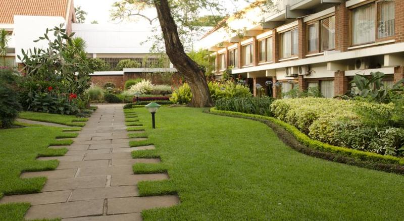 酒店 Sunbird Capital