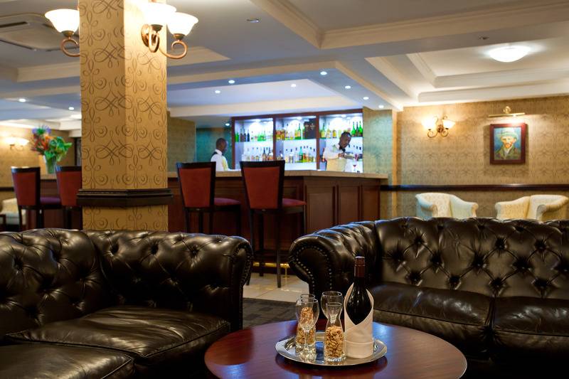 酒店 Sunbird Capital