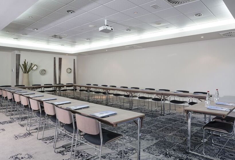 هتل Thalazur Arcachon