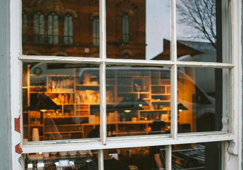 The 1852 Hotel   Self Check In