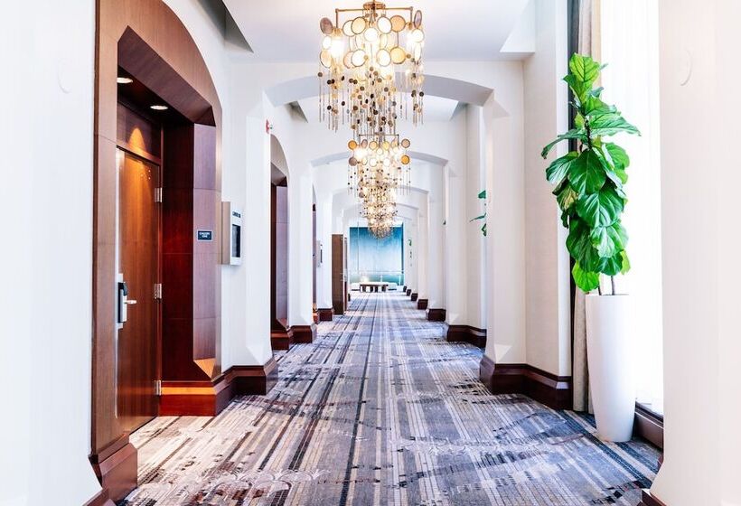 The Gwen, A Luxury Collection Hotel, Michigan Avenue Chicago