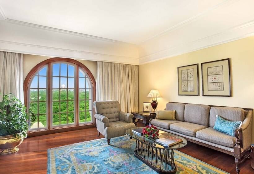 هتل The Oberoi Amarvilas Agra