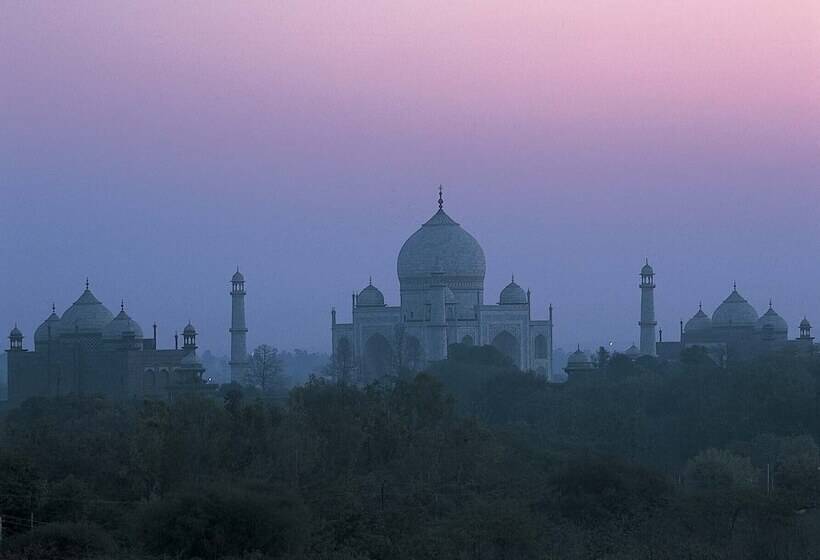 هتل The Oberoi Amarvilas Agra
