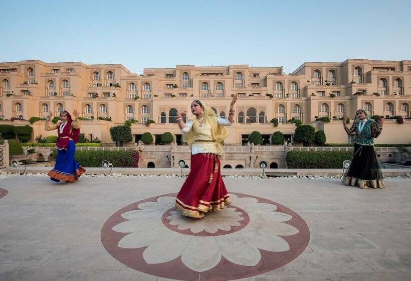 هتل The Oberoi Amarvilas Agra