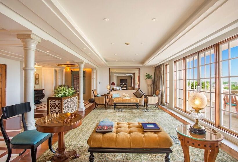 هتل The Oberoi Amarvilas Agra