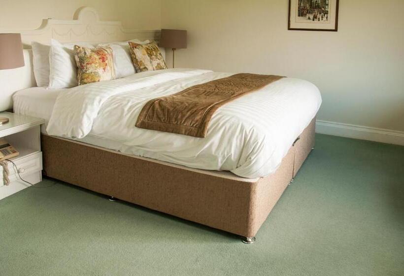 Отель The Old Schoolhouse Inn