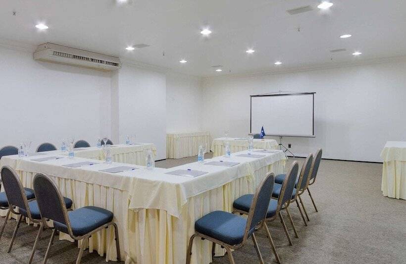 בית מלון כפרי Tulip Inn Fortaleza