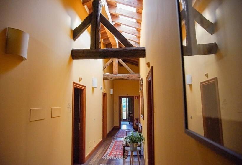 ホテル Usategieta