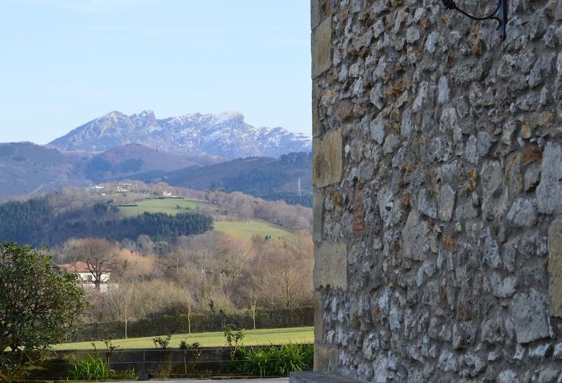 ホテル Usategieta