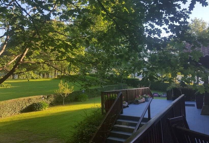 ホテル Usategieta