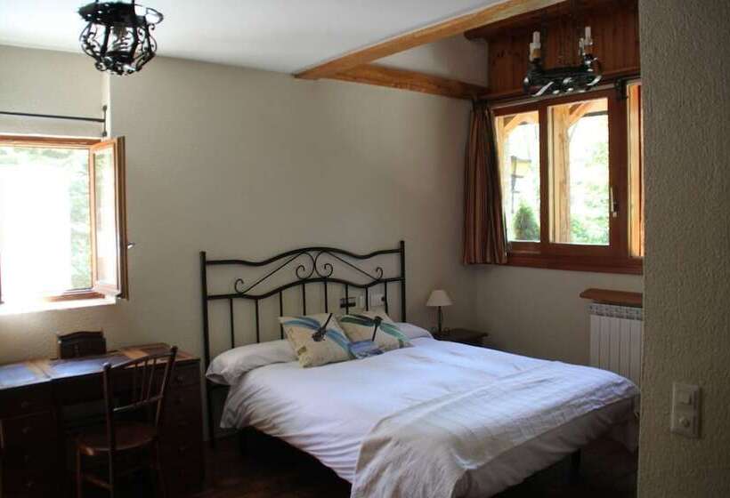 בית מלון כפרי Vallibierna