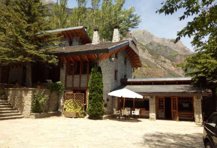 فندق Vallibierna