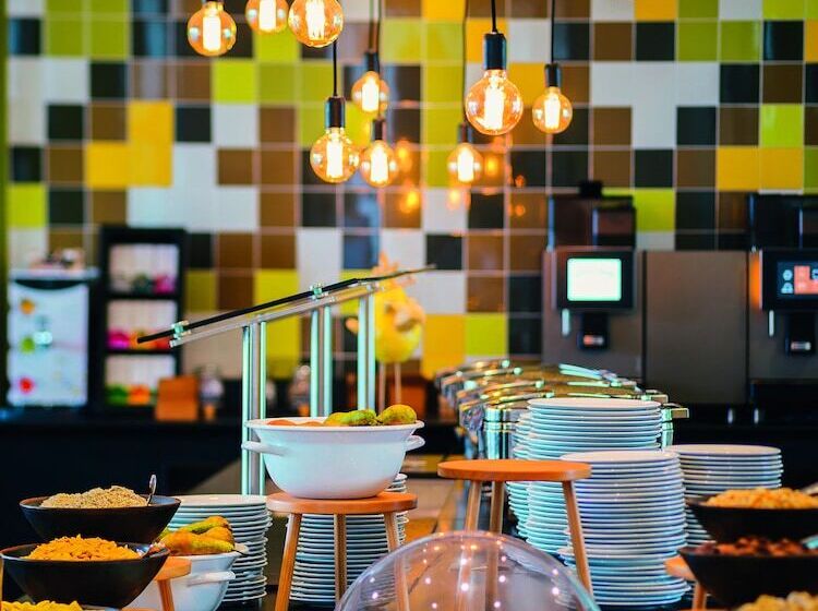 酒店 Vienna House Easy By Wyndham Wuppertal