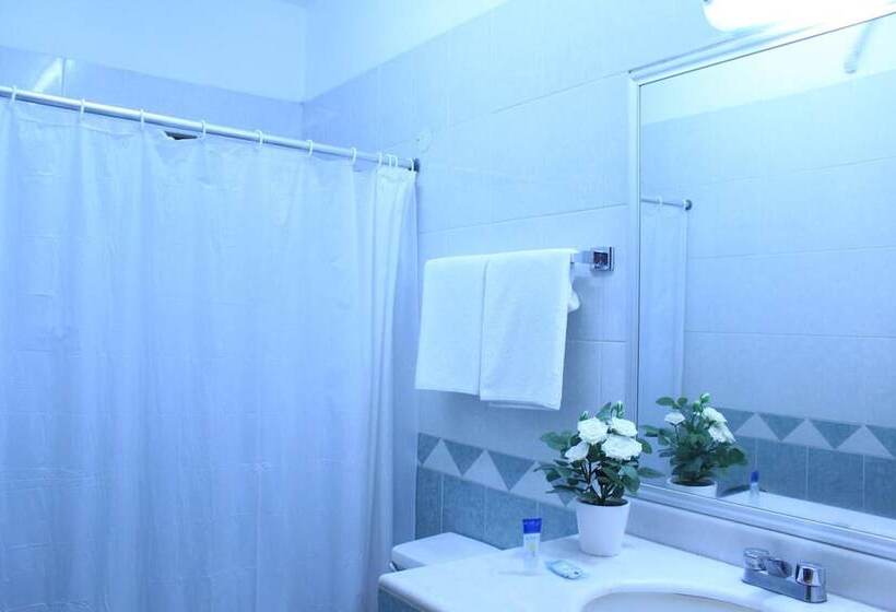 Отель Villa Las Rosas Tepic