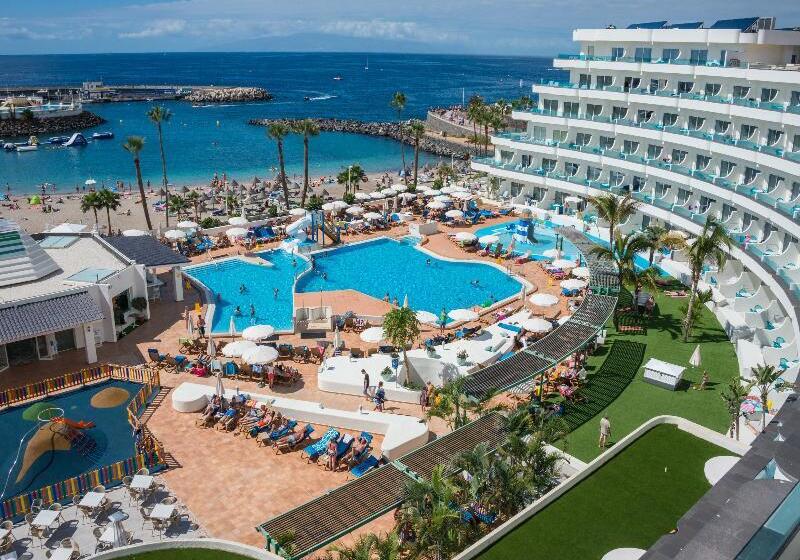 Hovima La Pinta Beachfront Family