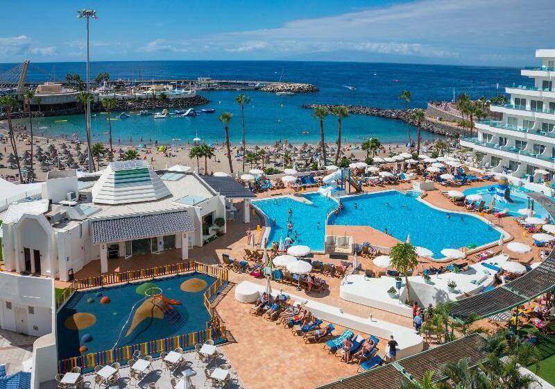 Hovima La Pinta Beachfront Family