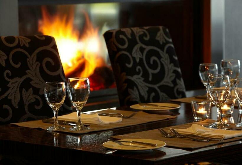 Limneon Resort & Spa