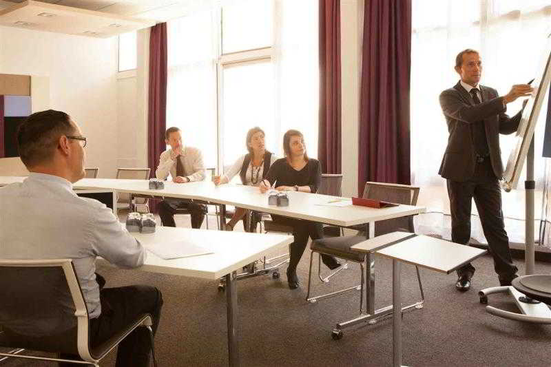 Novotel Newcastle Airport