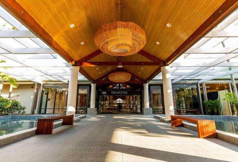 Novotel Sunshine Coast Resort