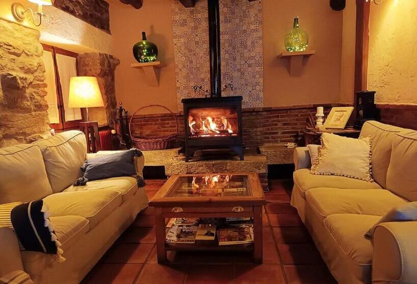 Posada Real El Rincón De Babia