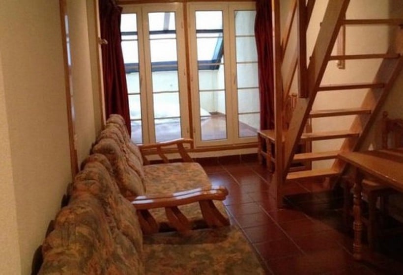 Residencial Las Tuyas