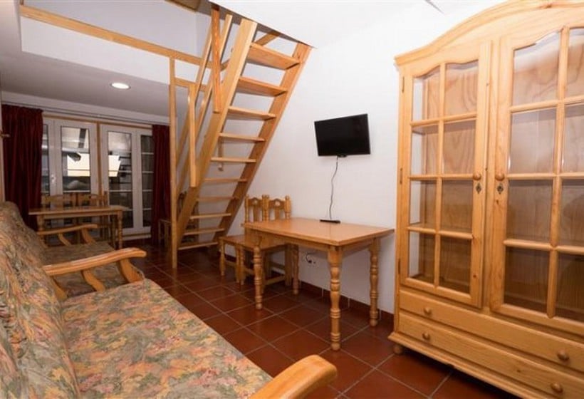 Residencial Las Tuyas