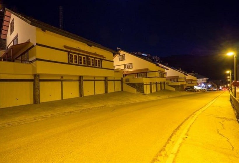 Residencial Las Tuyas