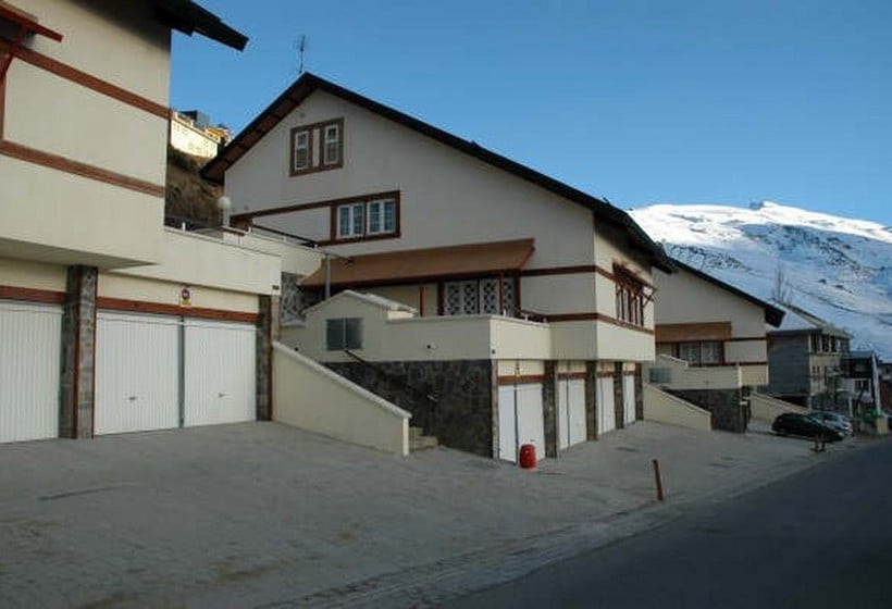 Residencial Las Tuyas