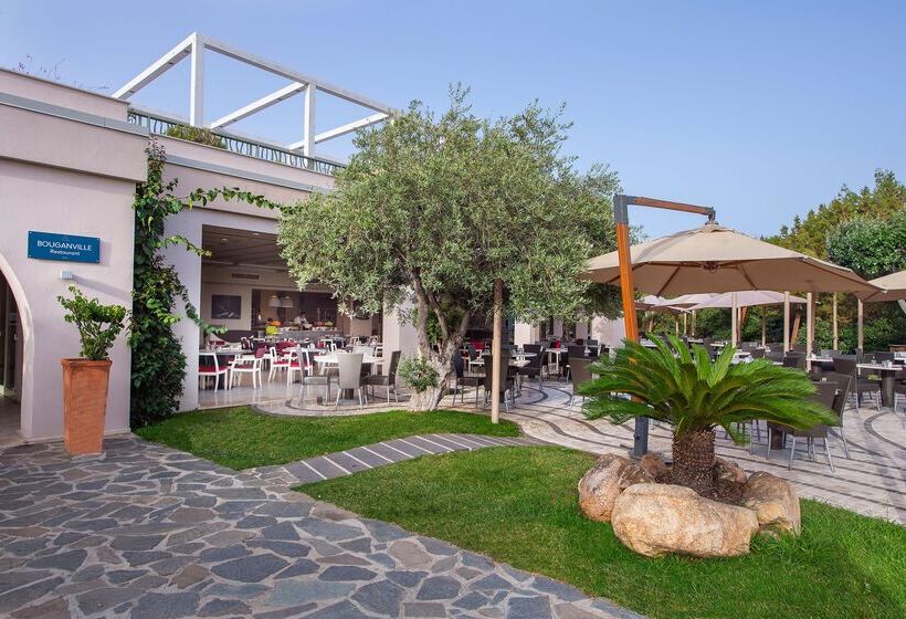 منتجع Chia Laguna   Hotel Village