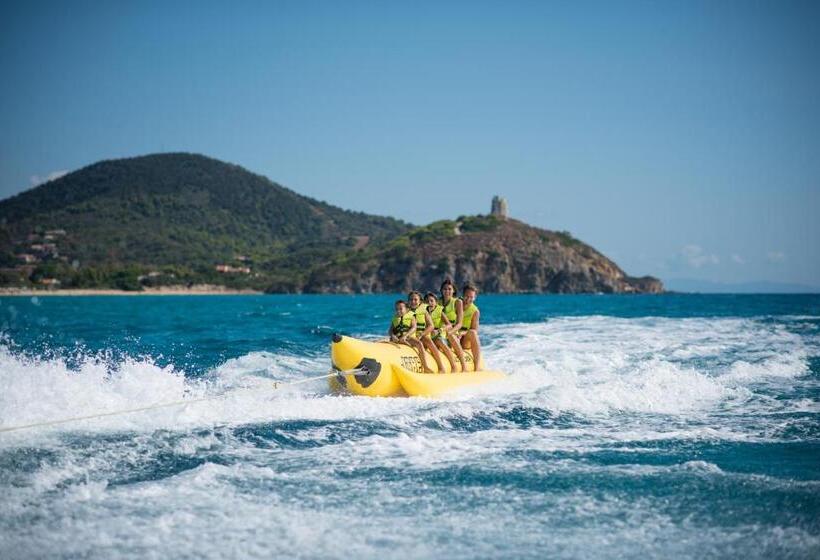 אתר נופש Chia Laguna   Hotel Village