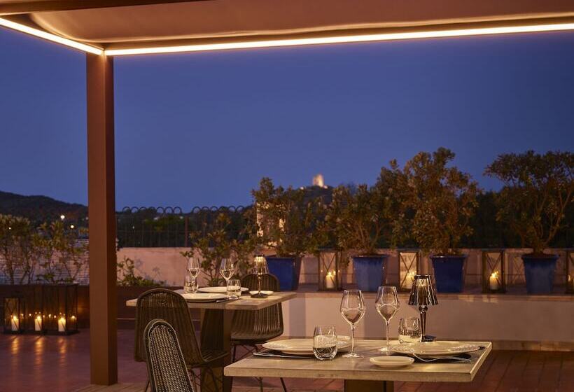 منتجع Chia Laguna   Hotel Village